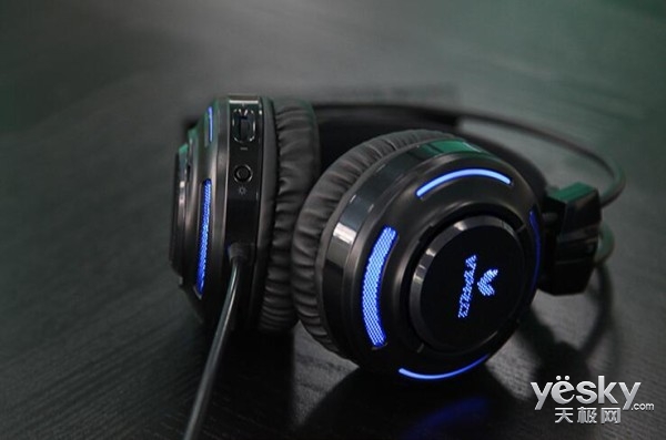 2026年游戏耳机测评：奇联极境、雷蛇、HyperX、罗技、森海塞尔哪款才是你的最佳选择？(图1)