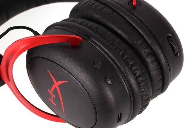 苹果AirPodsMax2正式发布：主动降噪增强15倍3999元(图1)